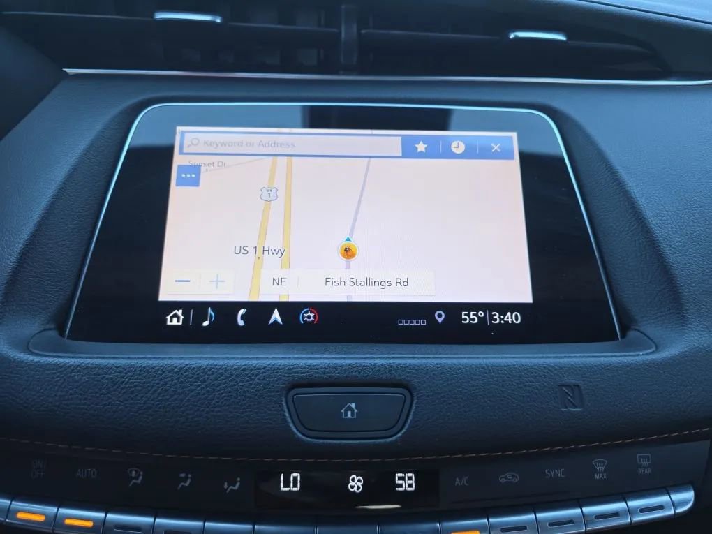 Used 2019 Cadillac XT4 Premium Luxury image 29