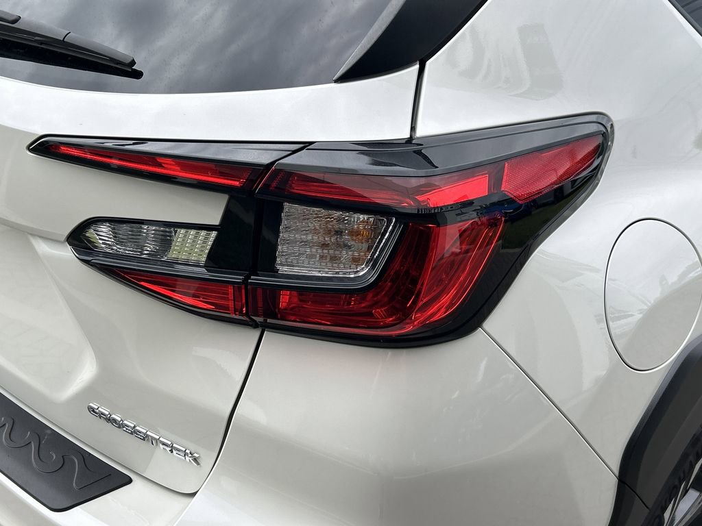 Certified 2025 Subaru Crosstrek 2.0i Premium image 9
