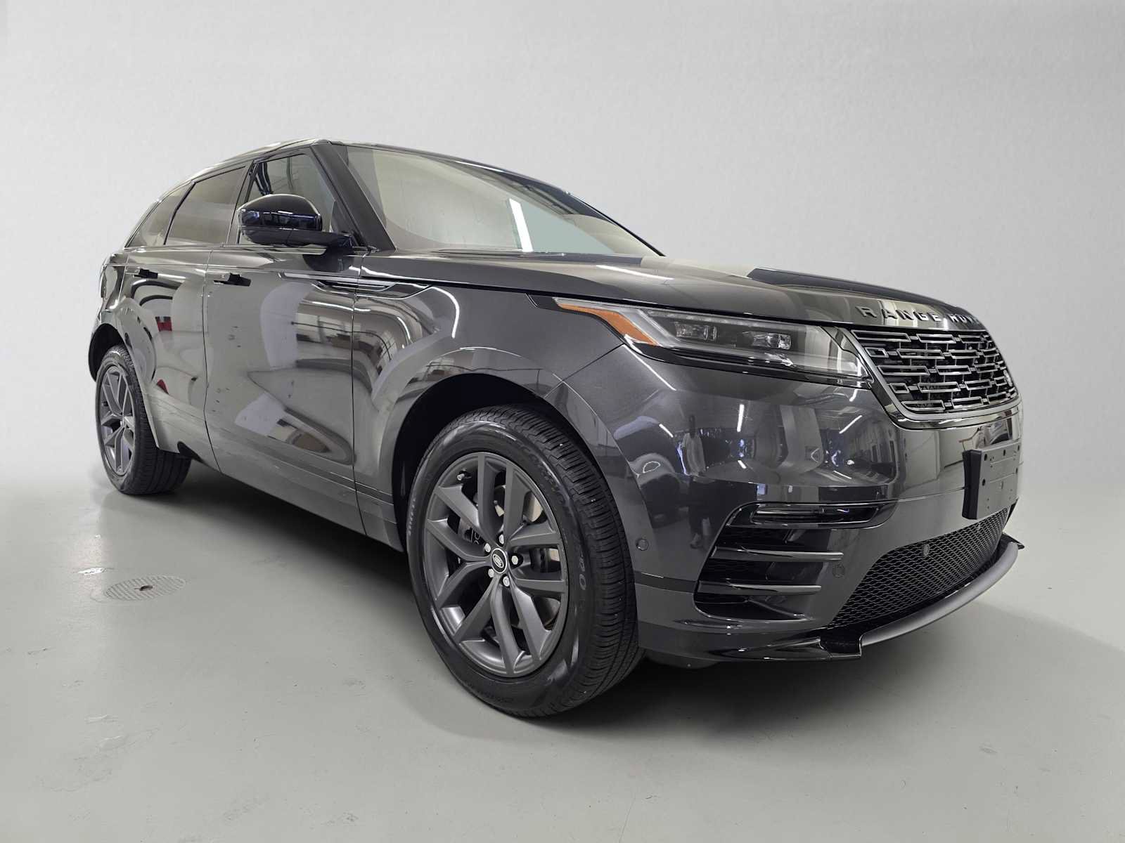 Used 2026 Land Rover Range Rover Velar Dynamic SE AWD/4WD image 7