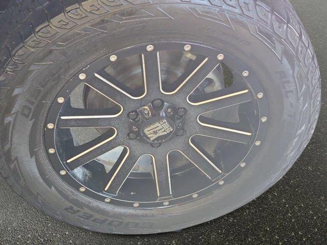 Used 2020 Ford F150 XLT w/ Equipment Group 302A Luxury AWD/4WD image 34