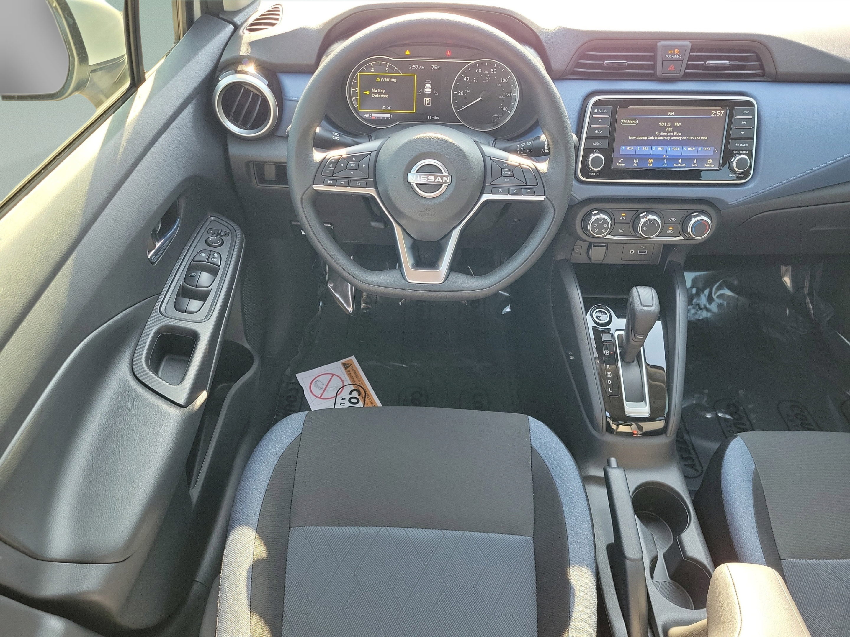 New 2025 Nissan Versa SV w/ Trunk Package FWD image 13