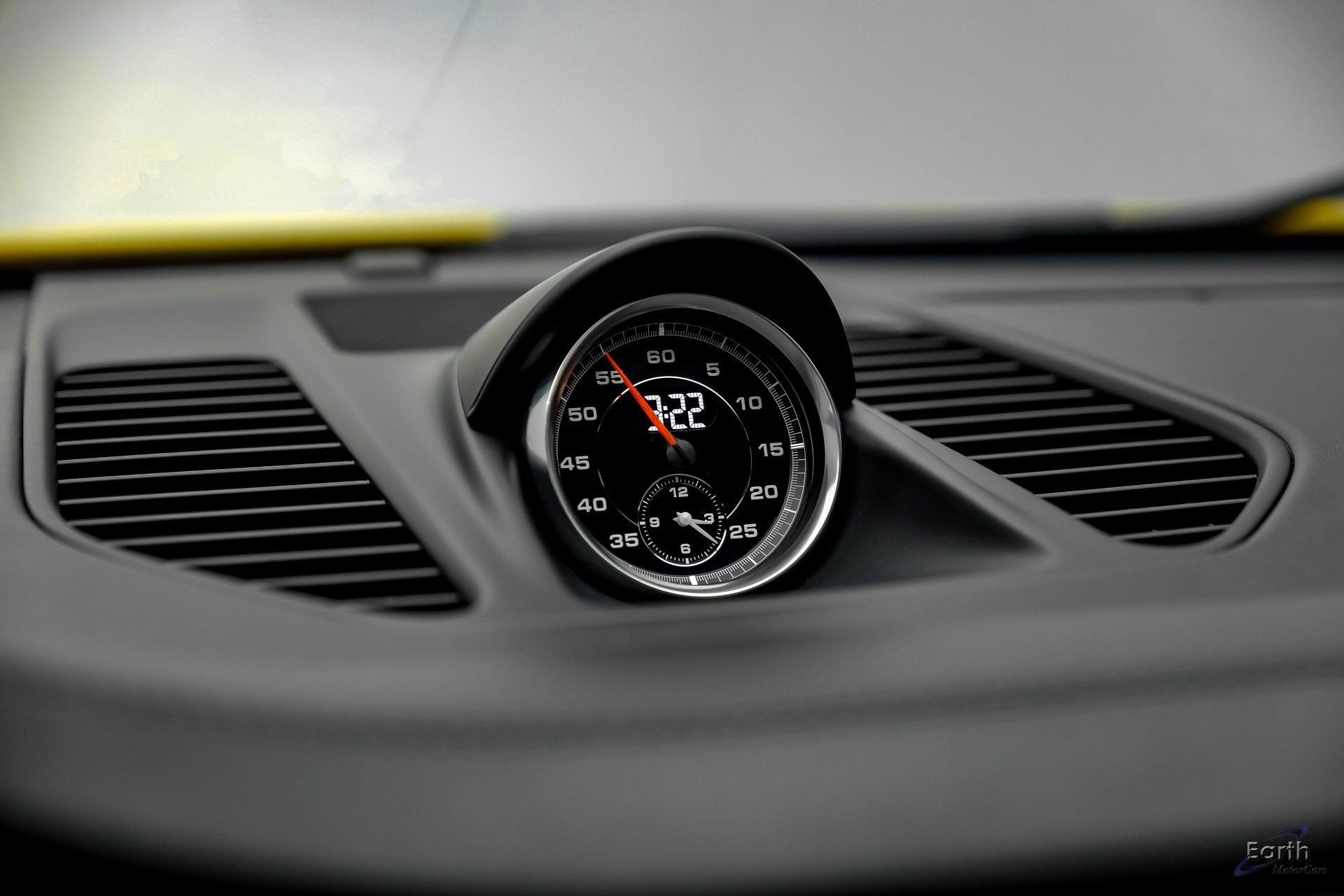 Used 2018 Porsche 911 Turbo S image 70