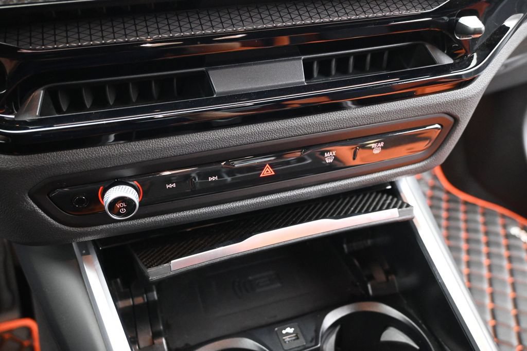 Used 2026 BMW M4 xDrive Competition AWD/4WD image 16