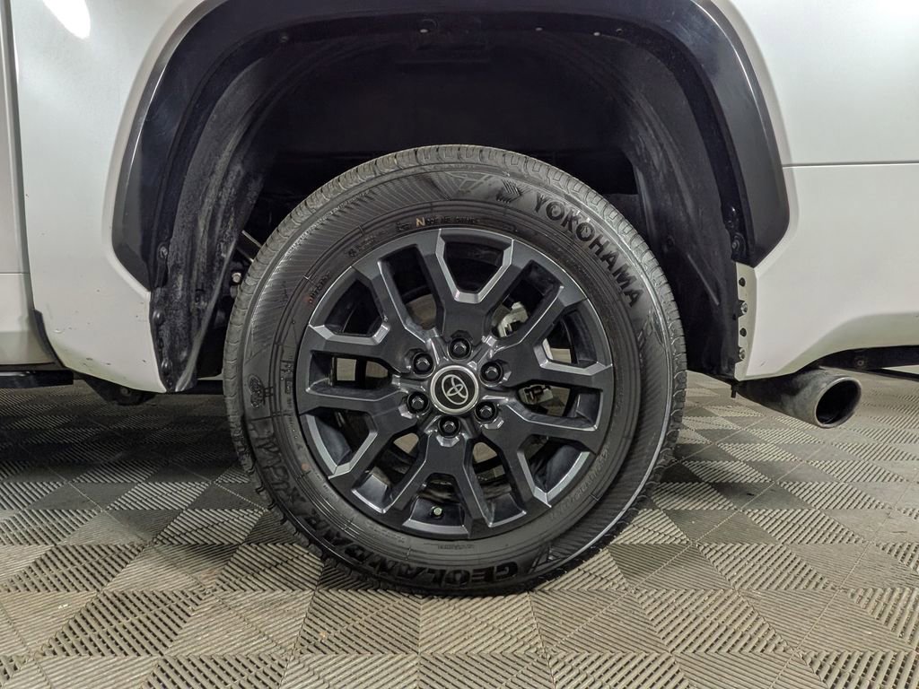 Used 2024 Toyota Tundra Platinum image 12