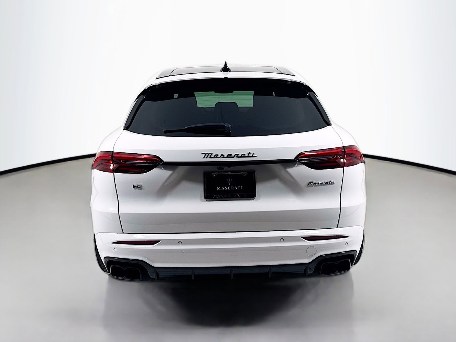 New 2026 Maserati Grecale Modena image 7