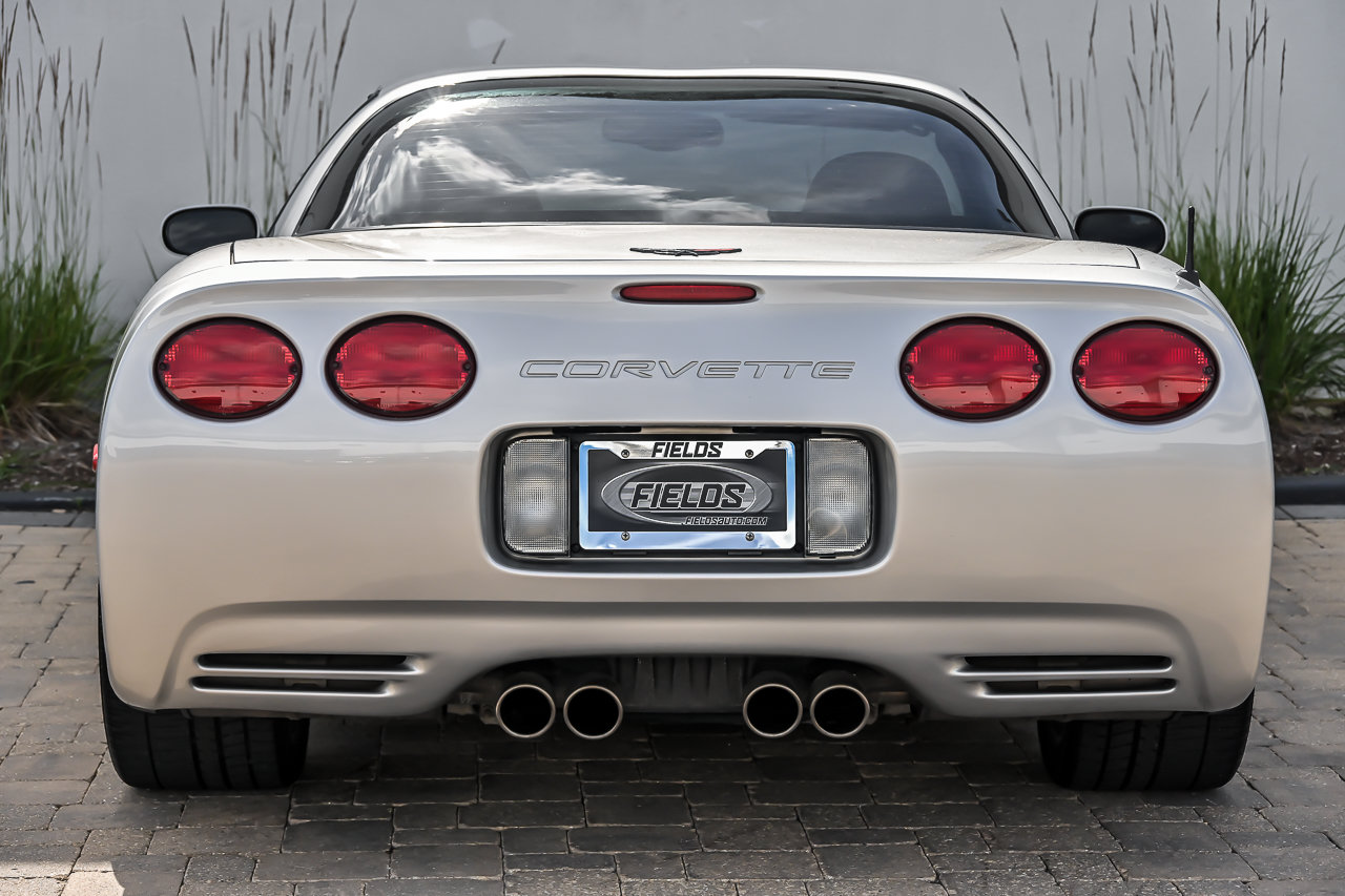 Used 2002 Chevrolet Corvette Z06 w/ Memory Pkg RWD image 12