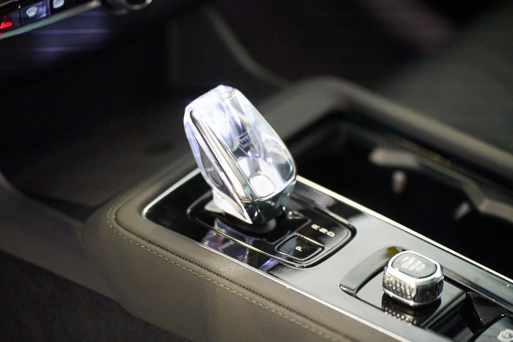 New 2025 Volvo XC90 B6 Ultra w/ Lounge Package image 10