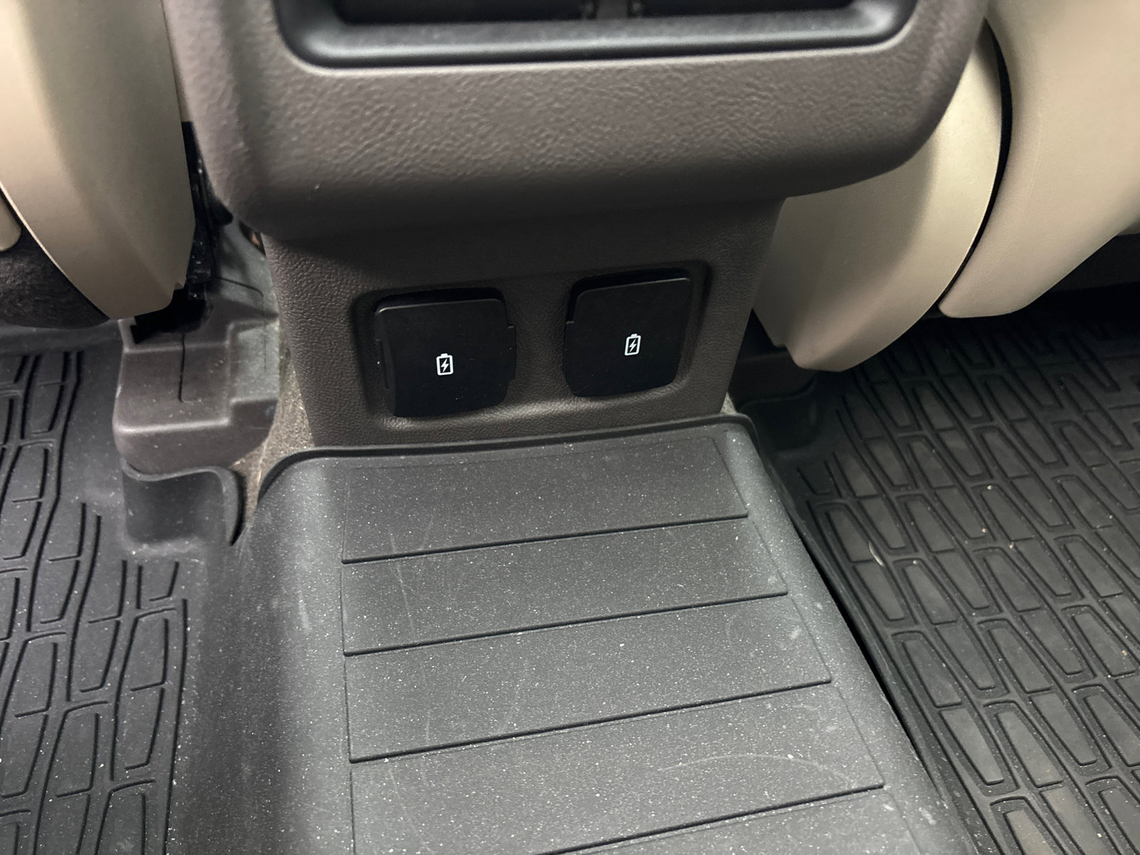 Certified 2023 Lincoln Corsair Reserve w/ Equipment Group 201A image 32