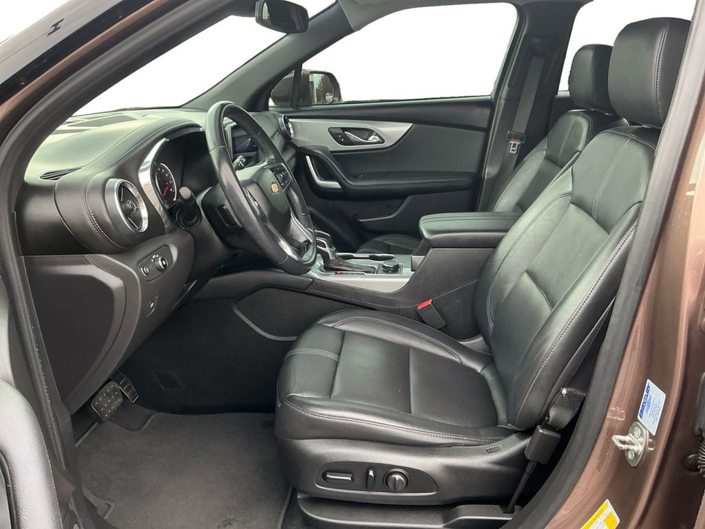Used 2019 Chevrolet Blazer LT w/ Sun and Wheels Package image 14