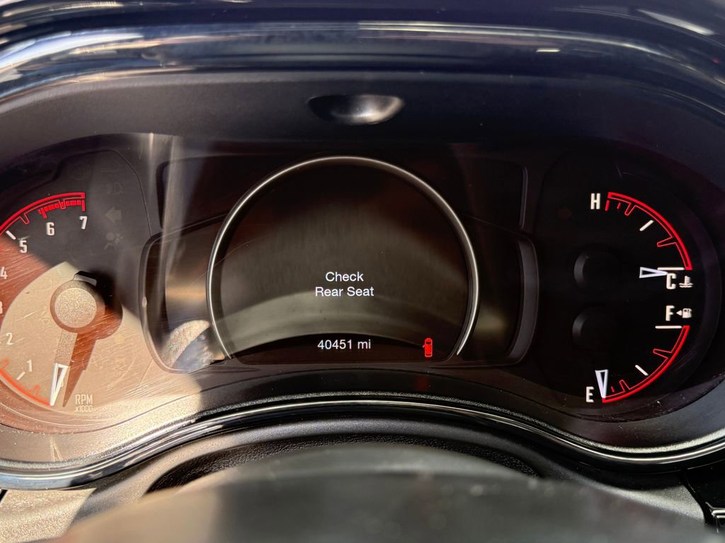 Used 2022 Dodge Durango R/T w/ Tow 'N Go Group image 17