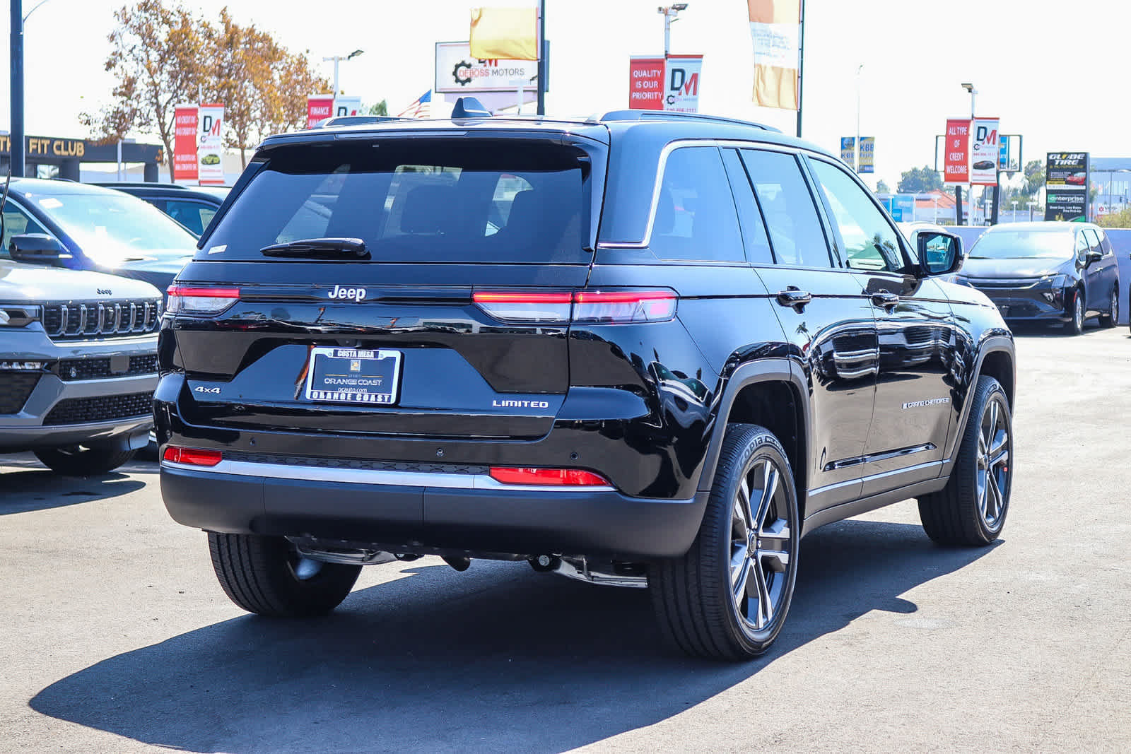 New 2027 Jeep Grand Cherokee Limited AWD/4WD image 4