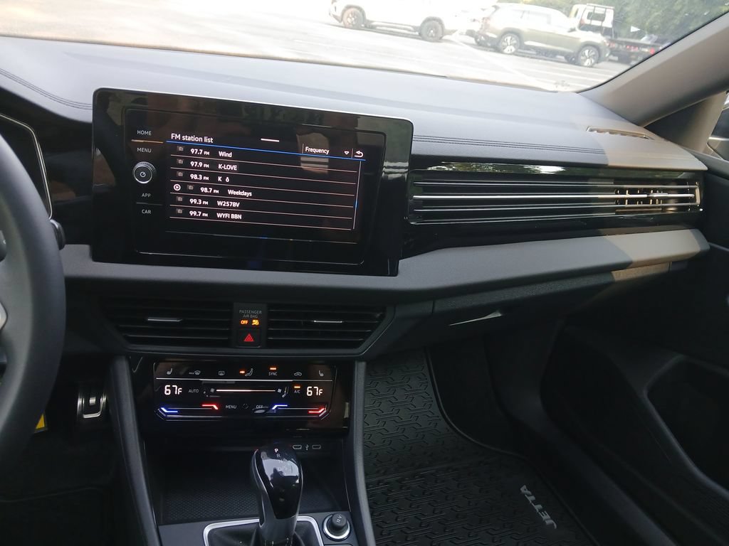 New 2026 Volkswagen Jetta Sport FWD image 17