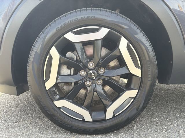 Certified 2025 Kia Telluride S image 10