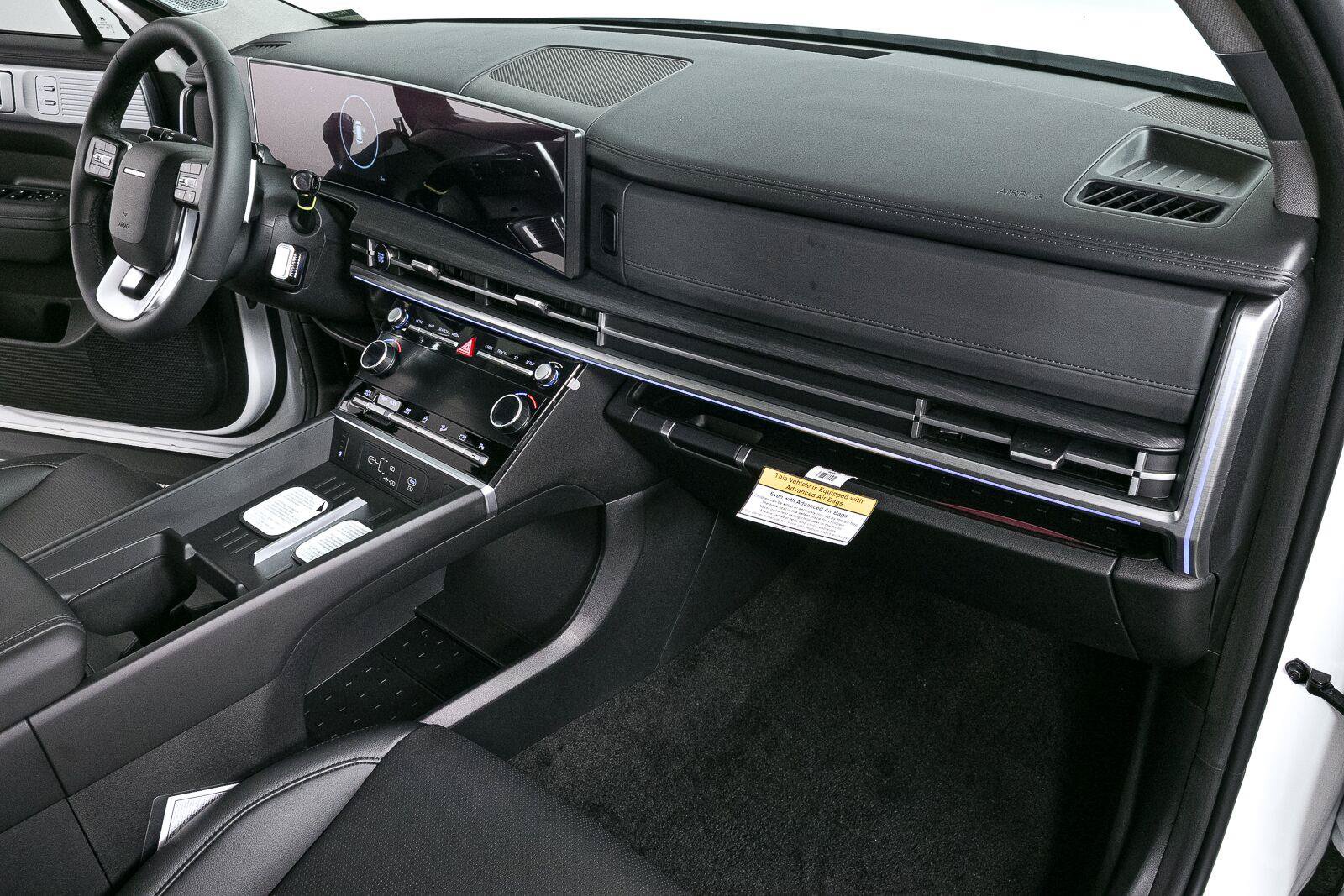 New 2026 Hyundai Santa Fe Limited AWD/4WD image 25