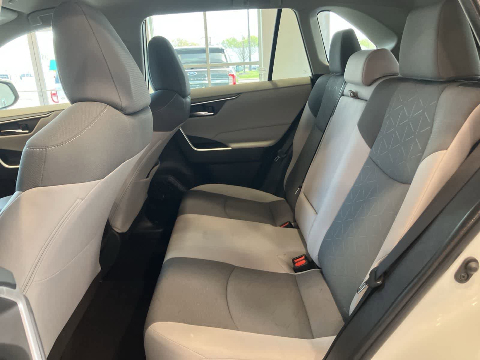 Used 2023 Toyota RAV4 XLE FWD image 25
