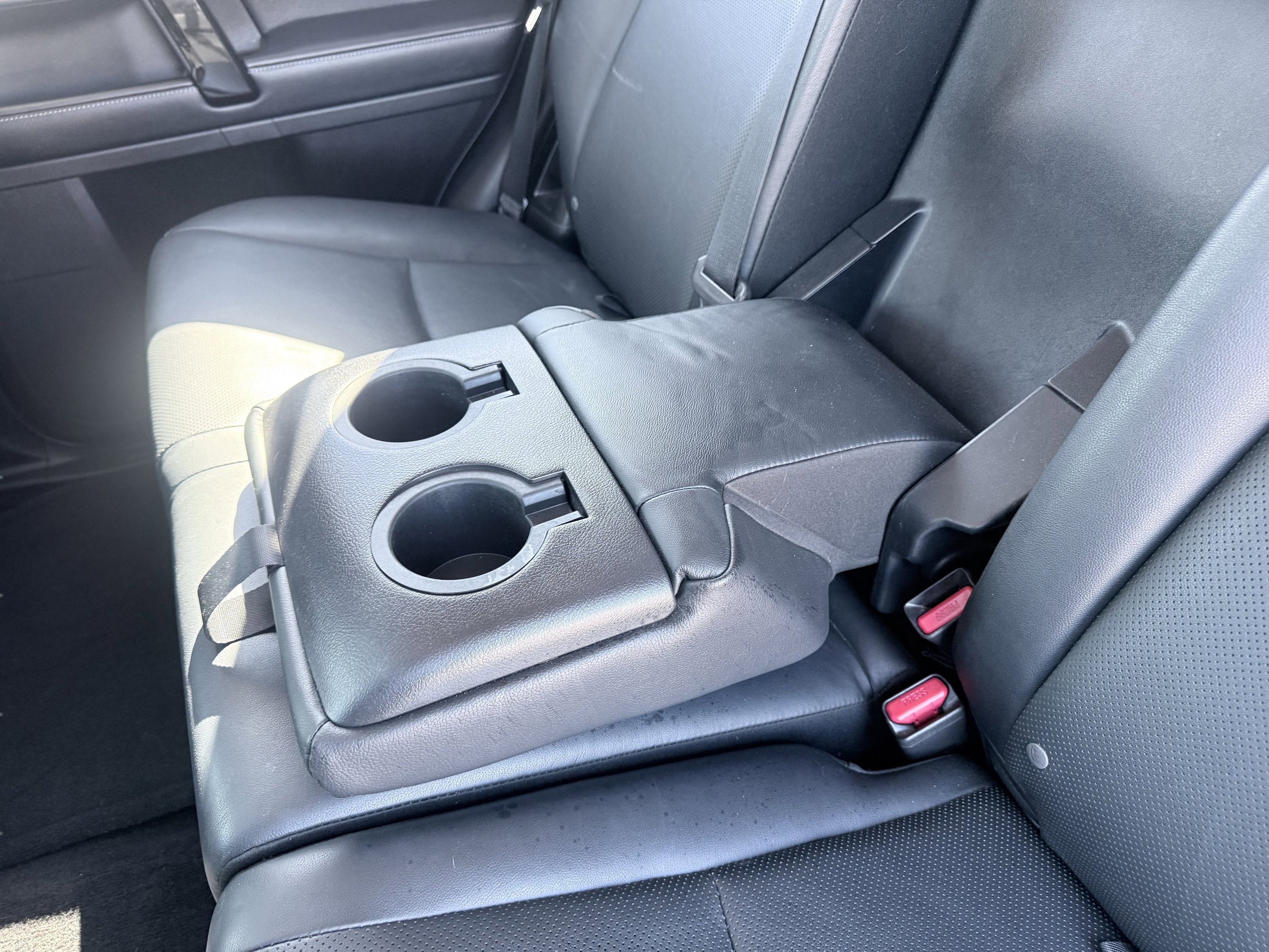 Used 2019 Toyota 4Runner Limited image 38