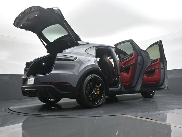 Certified 2023 Porsche Cayenne Turbo GT AWD/4WD image 27