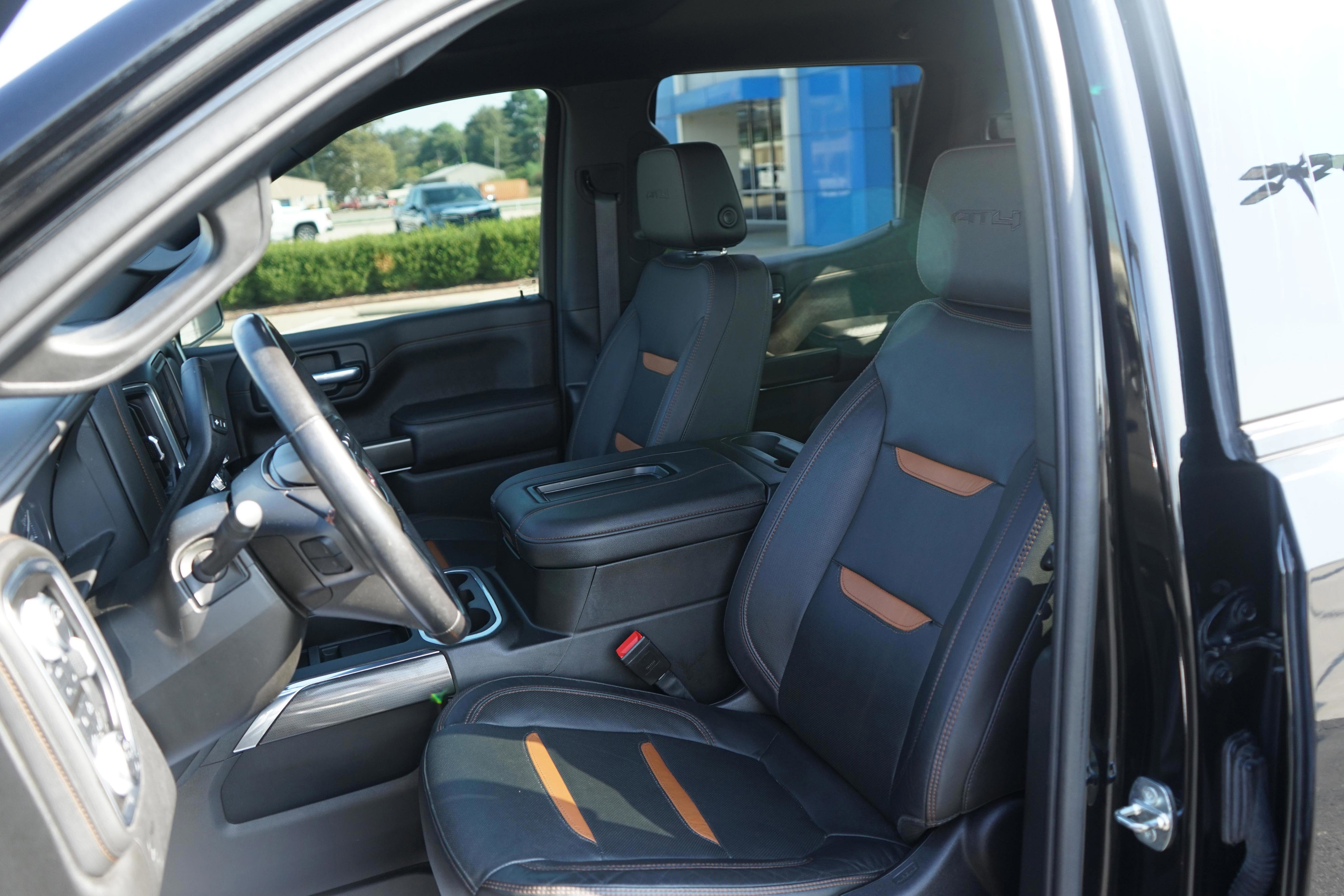 Used 2021 GMC Sierra 1500 AT4 image 9