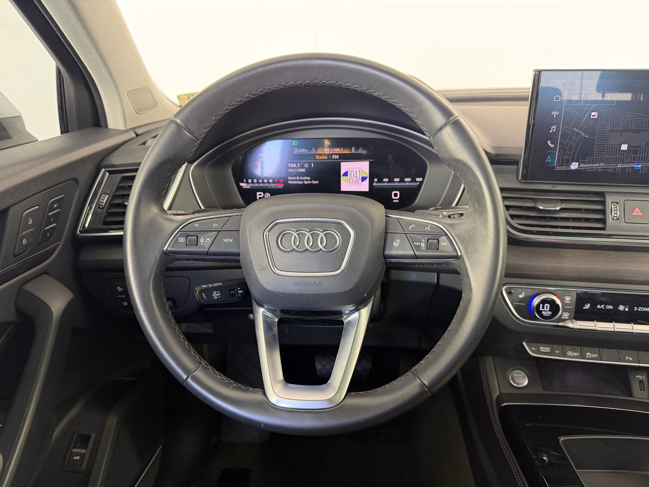 Used 2022 Audi Q5 2.0T Premium Plus w/ Premium Plus Package image 16