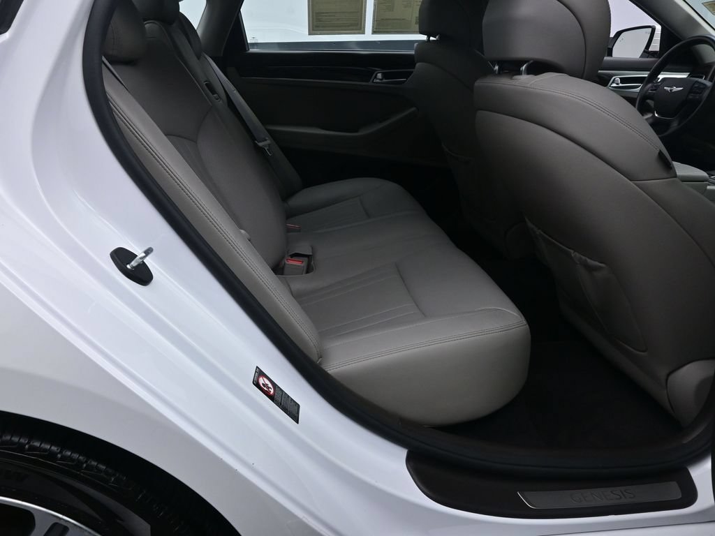Used 2020 Genesis G80 3.8 RWD image 23