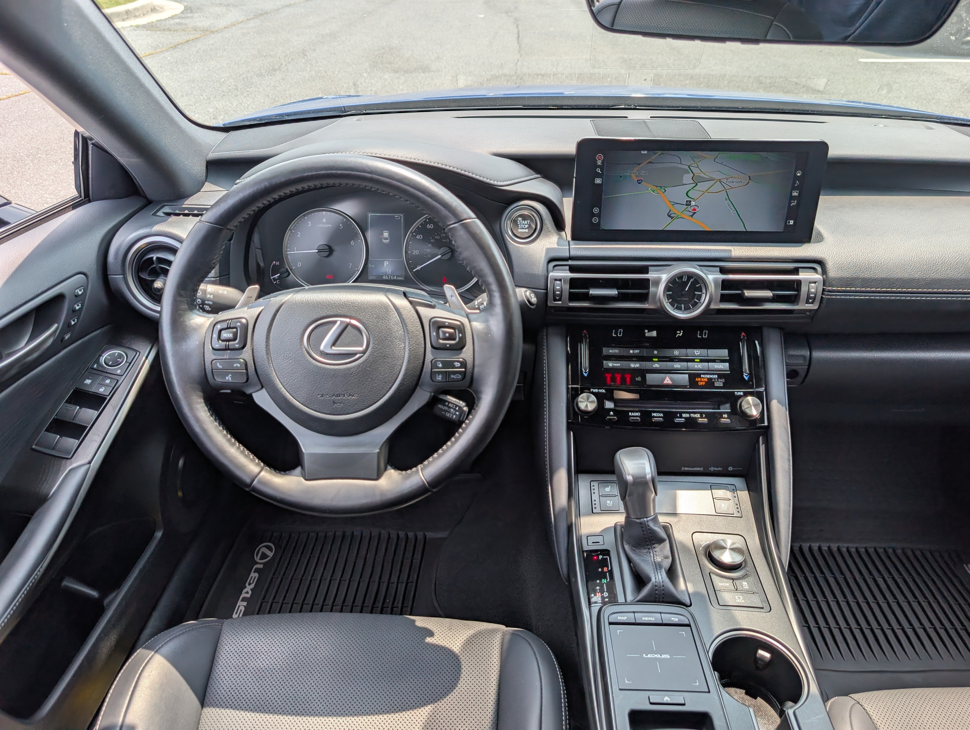 Used 2022 Lexus IS 300 AWD w/ Premium Package image 16