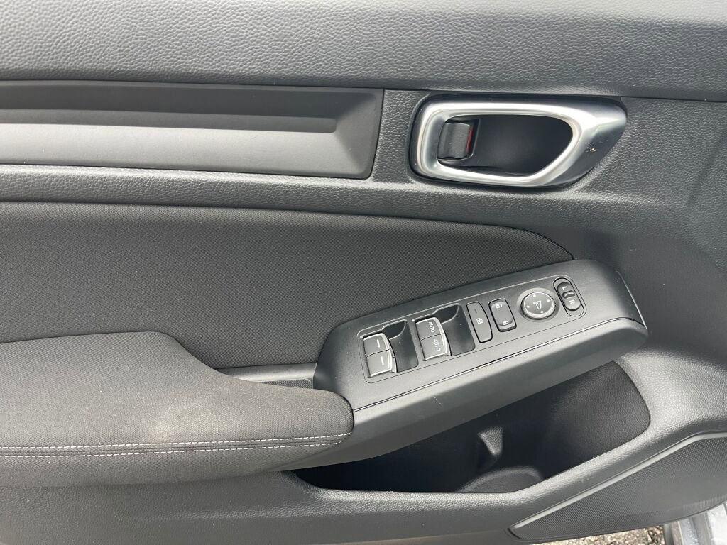 Certified 2025 Honda Civic Sport image 7