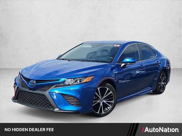 Used 2019 Toyota Camry SE w/ Audio Package