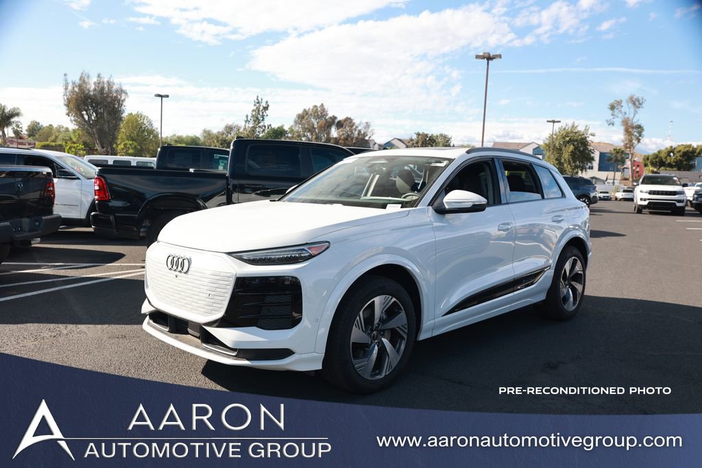 Used 2025 Audi Q6 e-tron Premium Plus w/ Premium Plus image 1