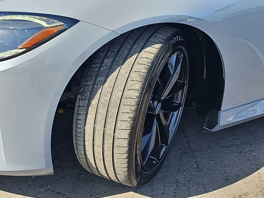 Used 2024 Nissan Z Performance w/ Floor Mat Package image 33