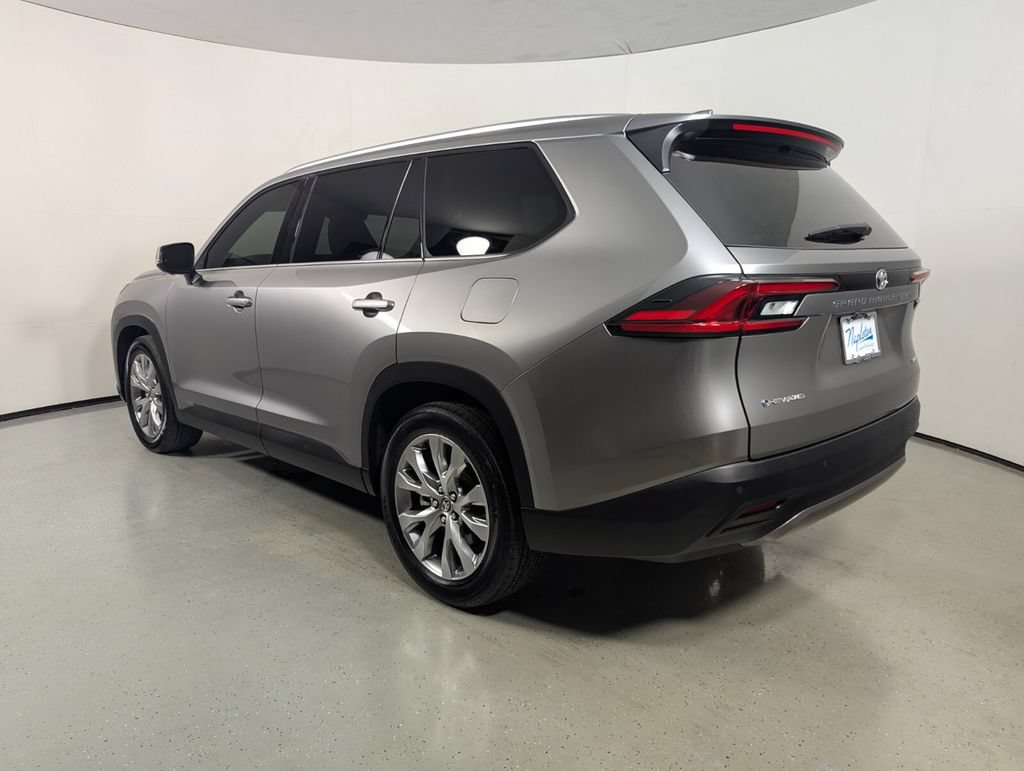 Used 2025 Toyota Grand Highlander AWD Hybrid image 6