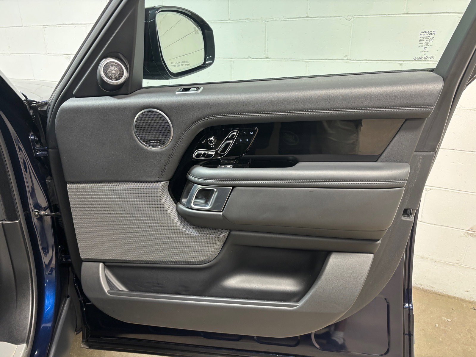 Used 2021 Land Rover Range Rover Westminster Edition image 35