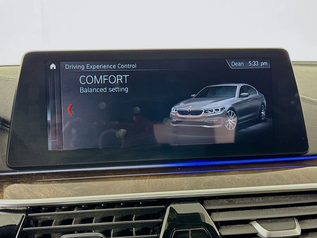Used 2017 BMW 540i xDrive AWD/4WD image 36