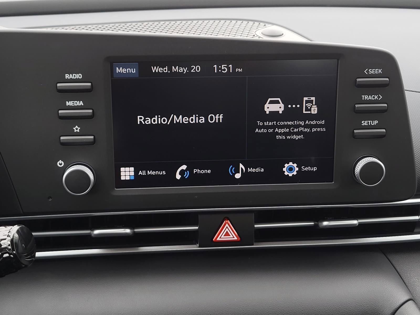 New 2026 Hyundai Elantra SE FWD image 17