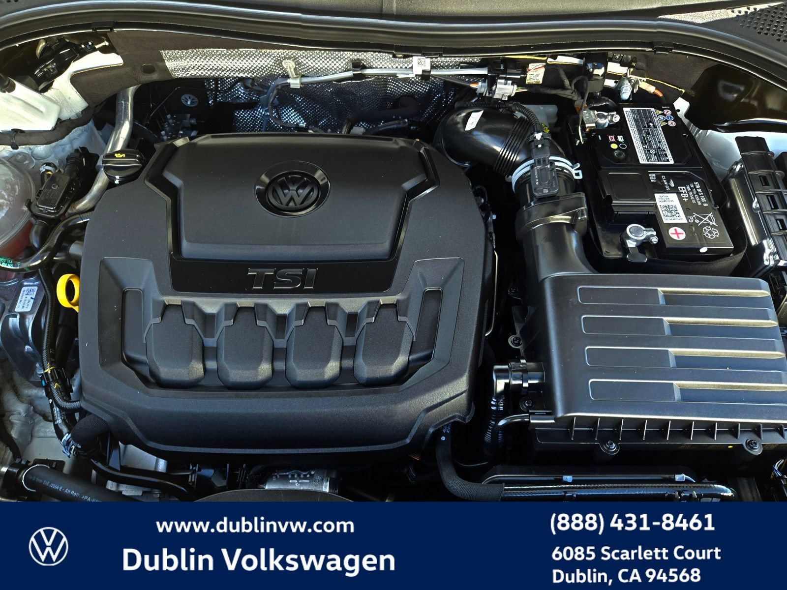 Certified 2023 Volkswagen Tiguan SE FWD image 24