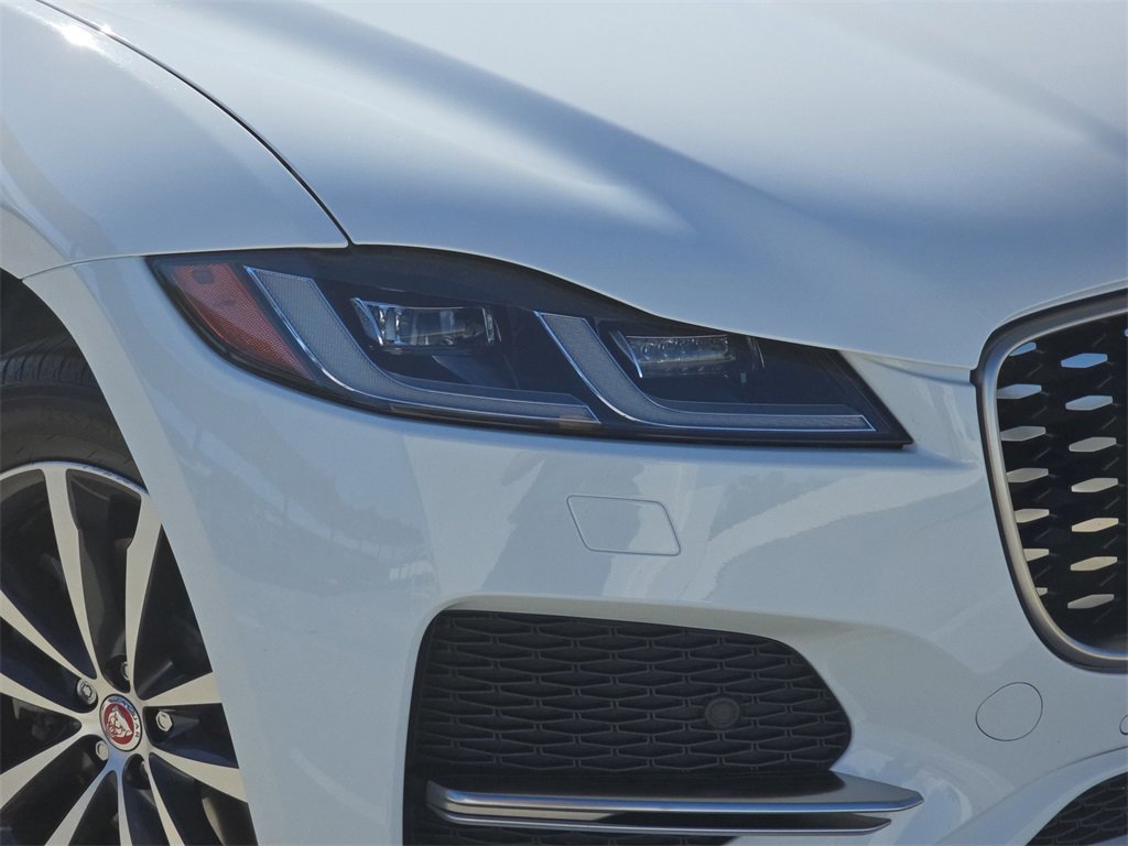 Used 2022 Jaguar F-PACE S image 35