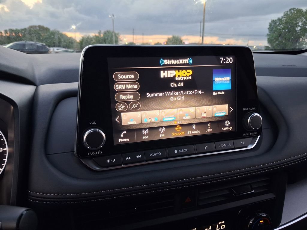 New 2026 Nissan Rogue SV image 8