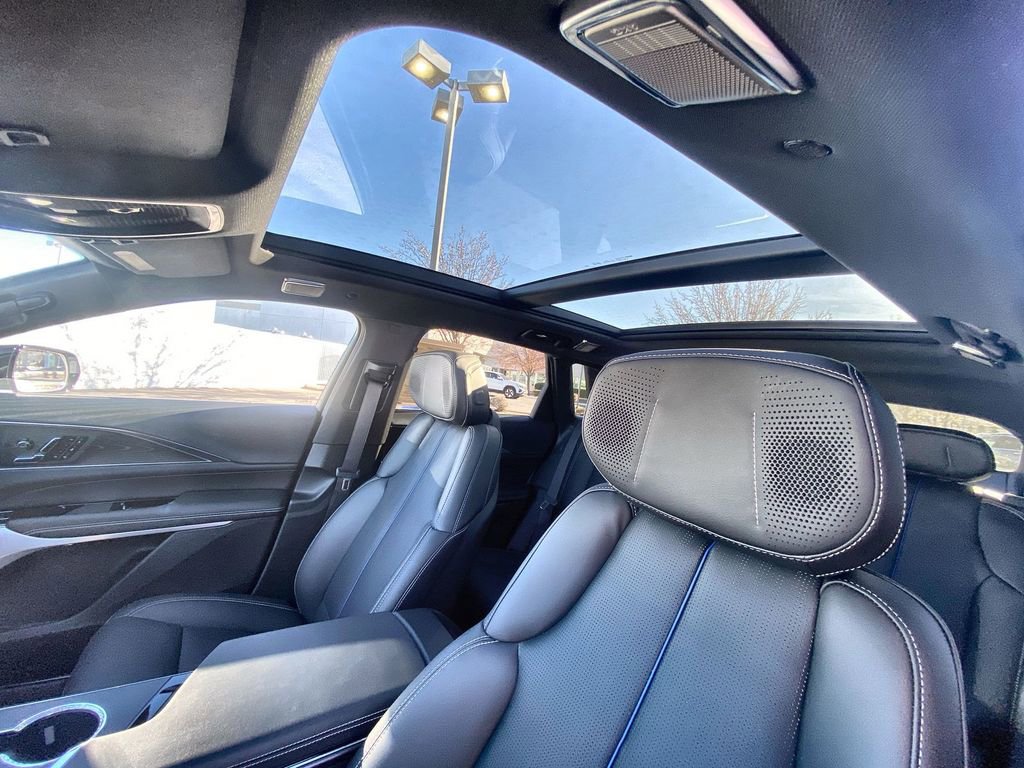 Certified 2026 Cadillac Lyriq Premium Luxury image 18