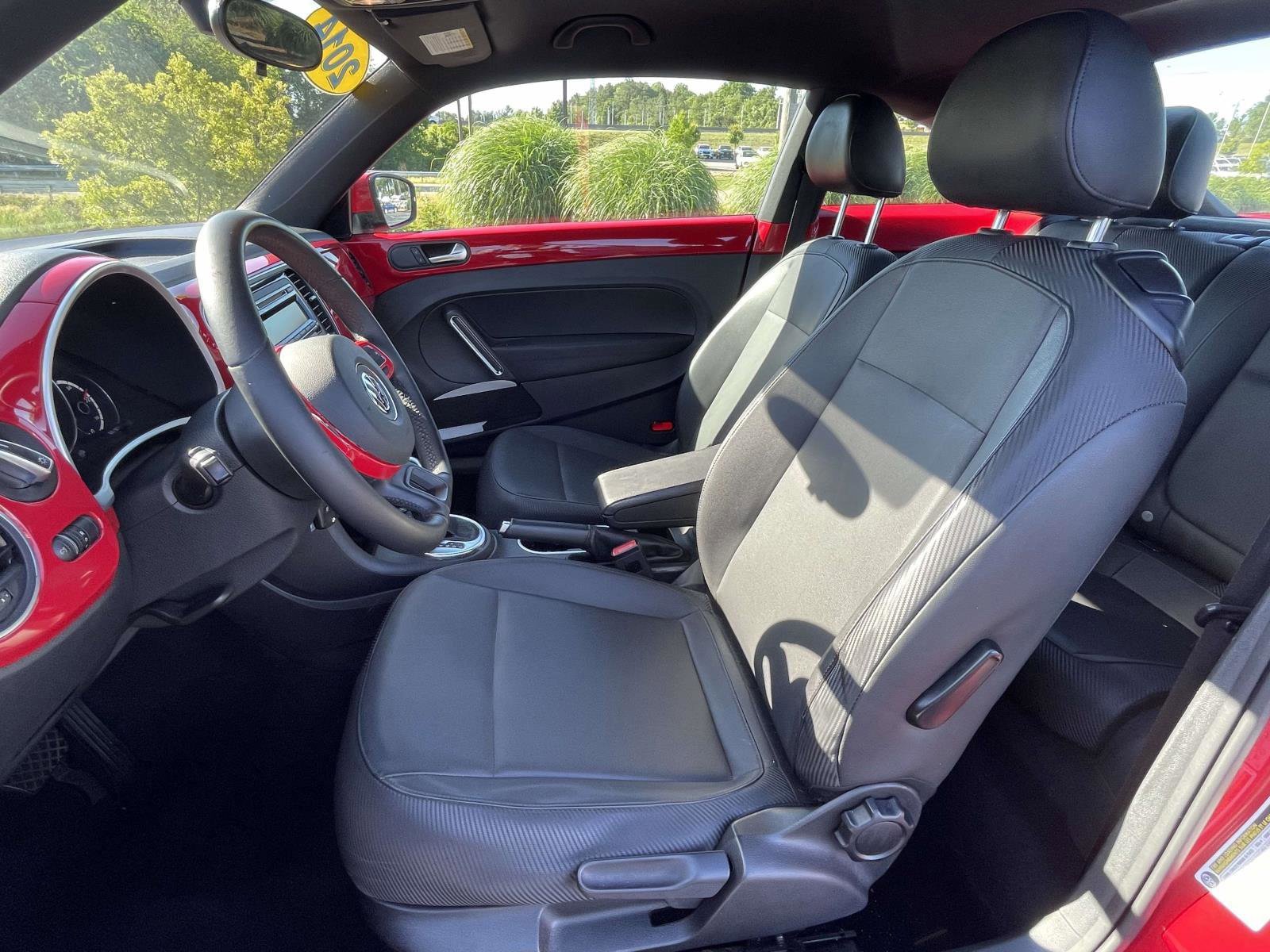 Used 2014 Volkswagen Beetle 2.5 FWD image 13