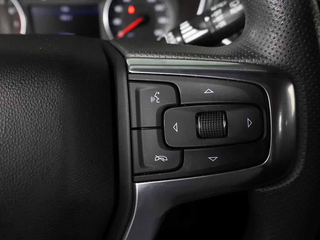 Used 2023 Chevrolet Blazer LT w/ Convenience Package FWD image 38