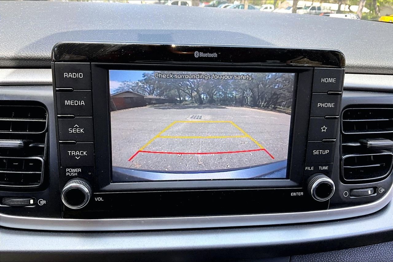 Used 2019 Kia Rio S image 13