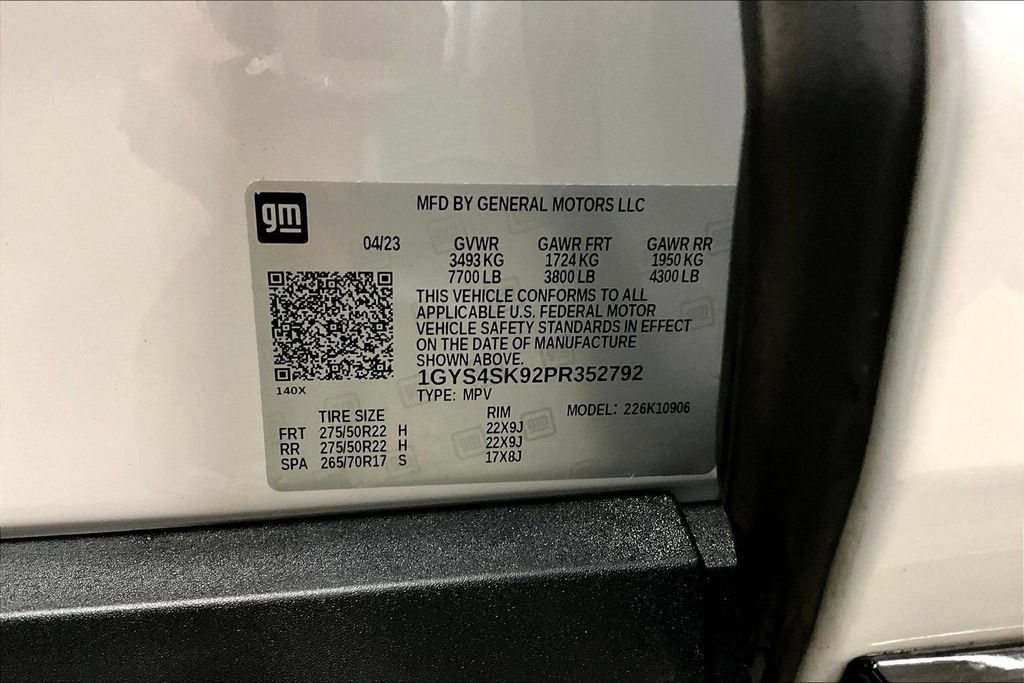 Certified 2023 Cadillac Escalade ESV V AWD/4WD image 19