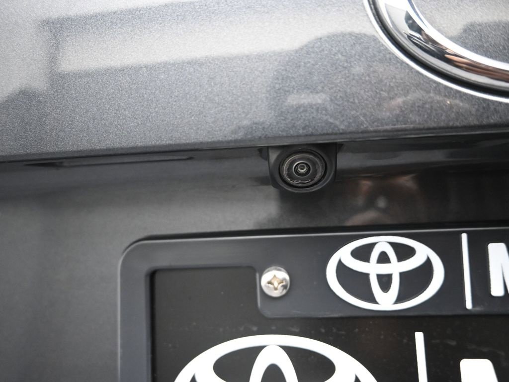 Used 2024 Toyota RAV4 XLE image 42