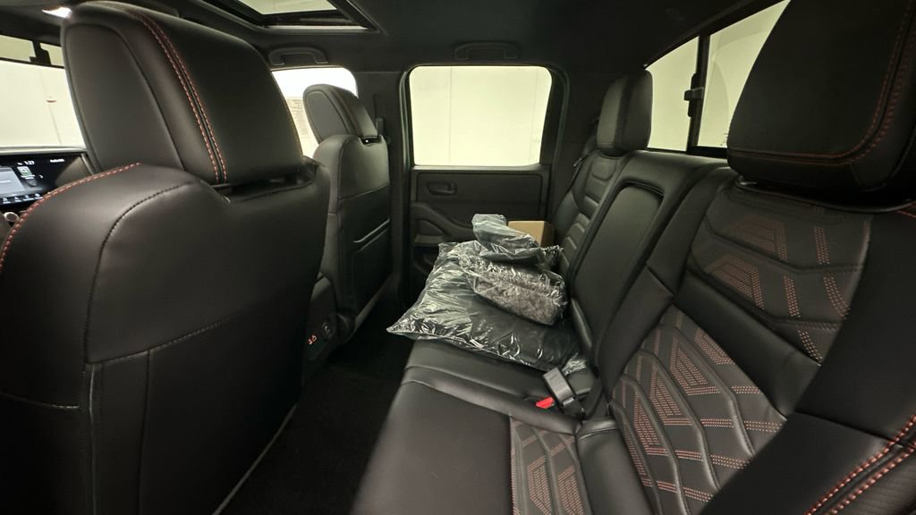 New 2026 Nissan Frontier PRO-4X w/ Pro Premium Package AWD/4WD image 10