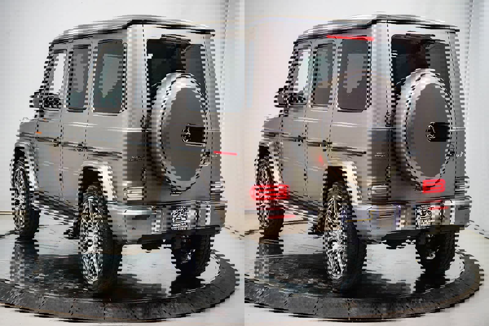 Certified 2024 Mercedes-Benz G 63 AMG 4MATIC image 2