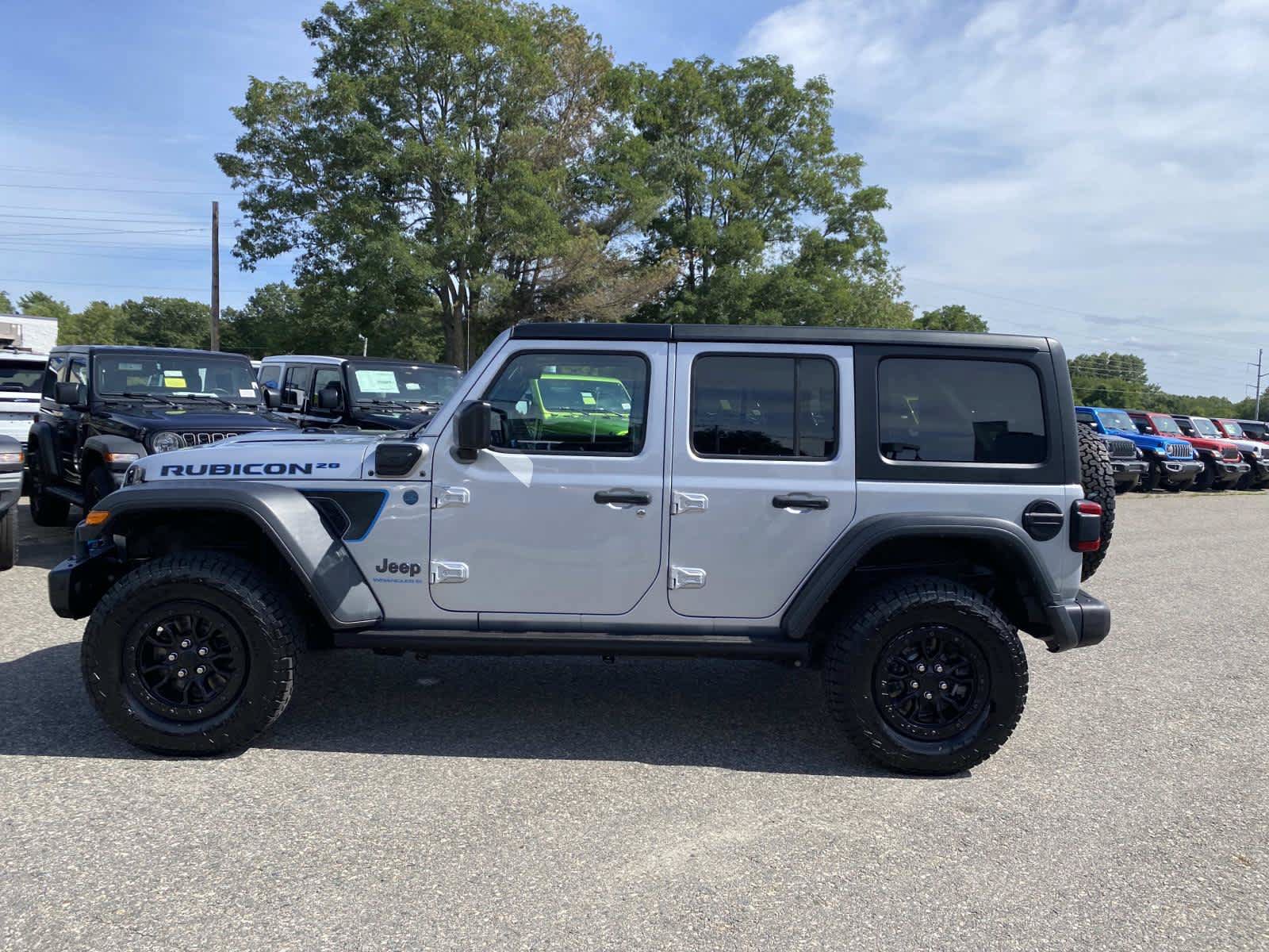 Certified 2023 Jeep Wrangler Unlimited Rubicon 4xe AWD/4WD image 8