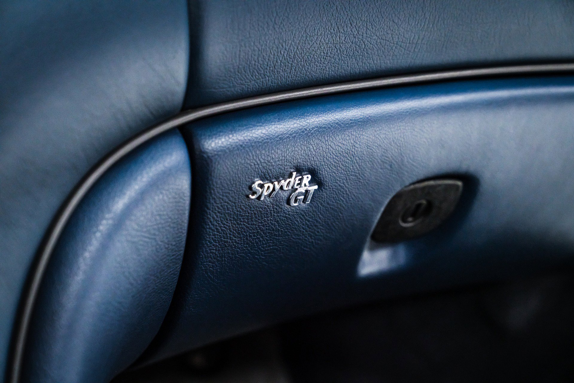 Used 2002 Maserati Spyder GT RWD image 25