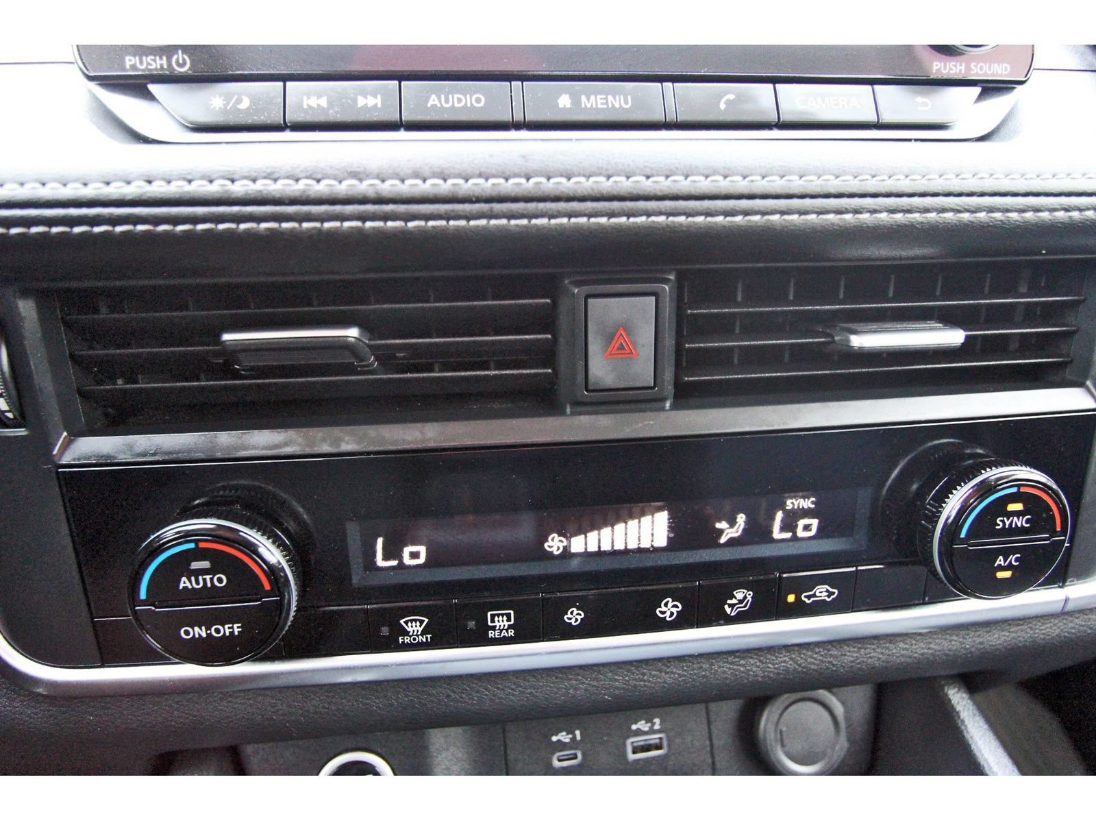 Used 2023 Nissan Rogue SV FWD image 27