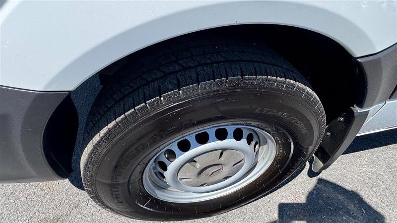 Used 2016 Mercedes-Benz Sprinter 2500 w/ Driver Comfort Package image 29