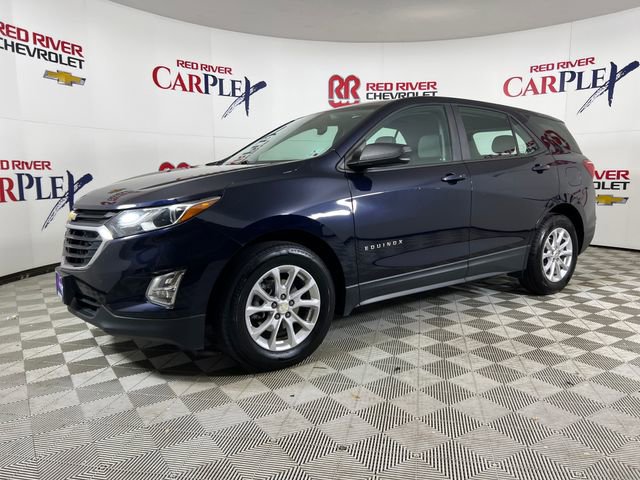 Used 2020 Chevrolet Equinox LS image 3