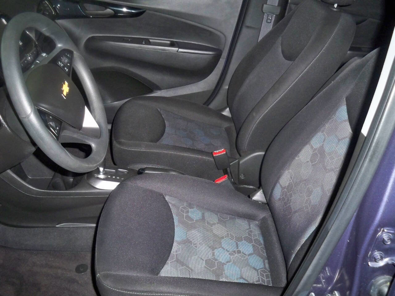 Used 2017 Chevrolet Spark LT image 8